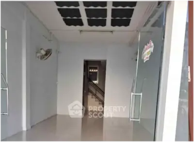 image_rental-28759471