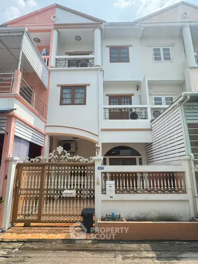 image_rental-30759049