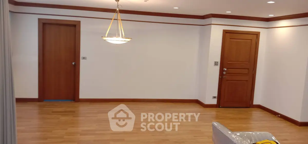  3 Bedrooms Condo at Sawang Apartment-4