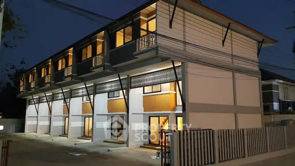 image_rental-8310905