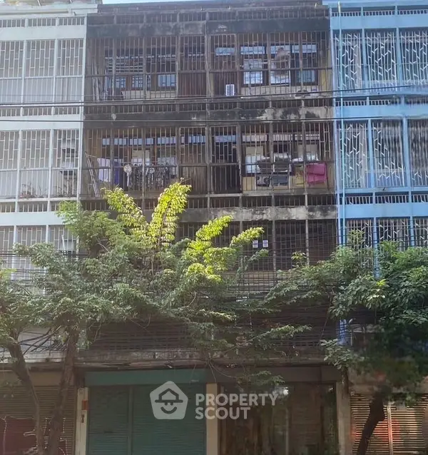 image_rental-27628161