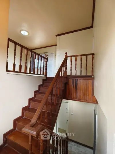 image_rental-27749891