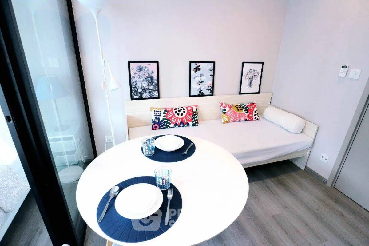 Chic modern living room with stylish decor and cozy seating area
