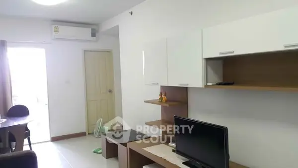 image_rental-8347515