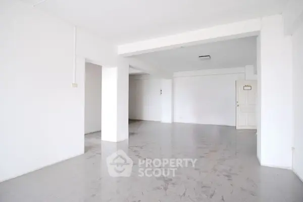 image_rental-28688094