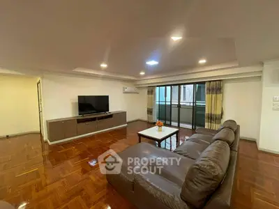 image_rental-30680618