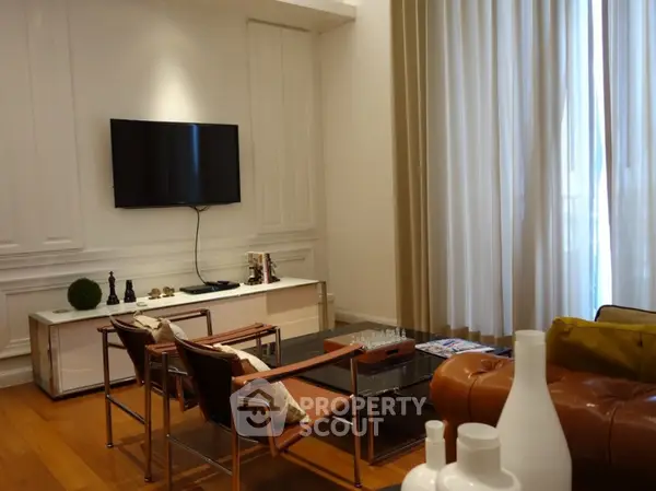 image_rental-8438054