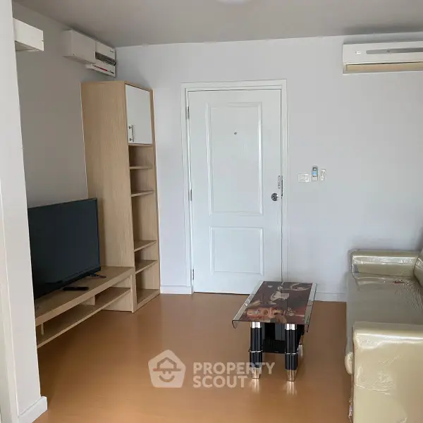 image_rental-5236123