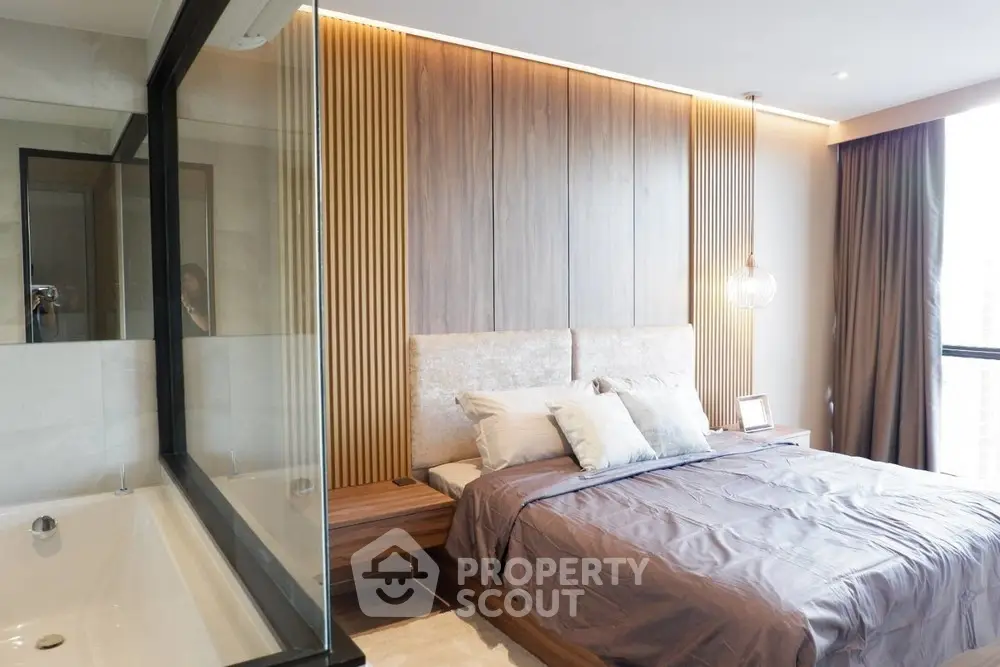 2 Bedrooms Condo at Rhythm Ekkamai-1