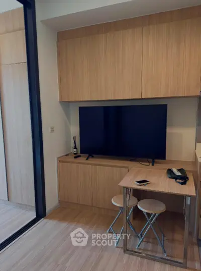 image_rental-31501494