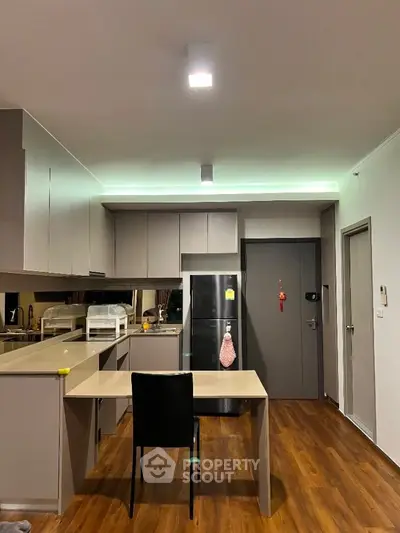 image_rental-30802476