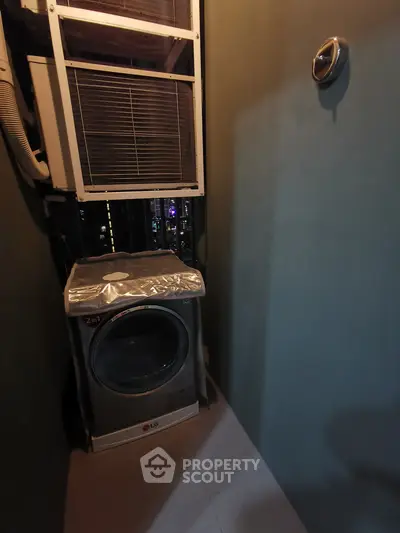  1 Bedroom Condo at Wish Signature Midtown Siam-4