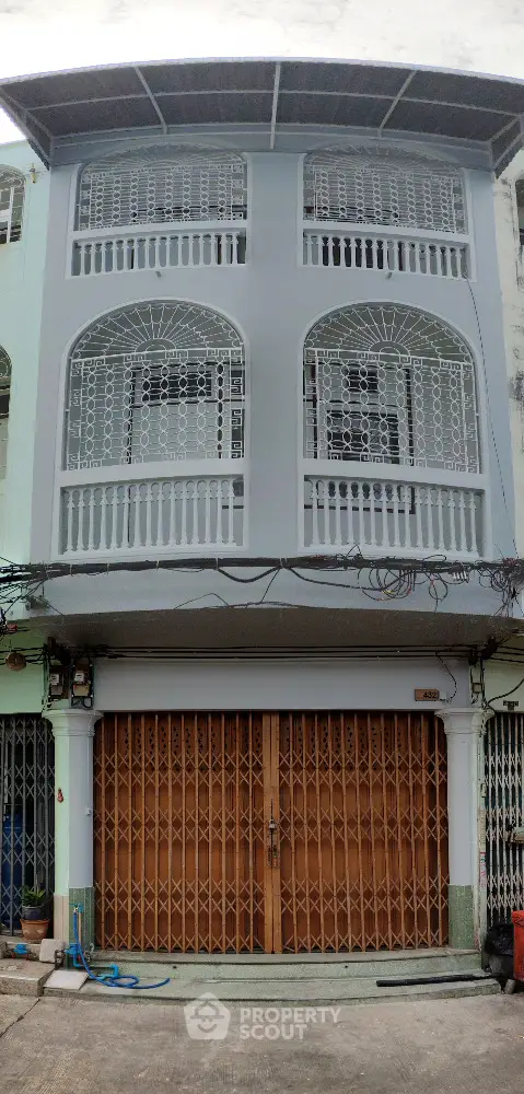 image_rental-12772627