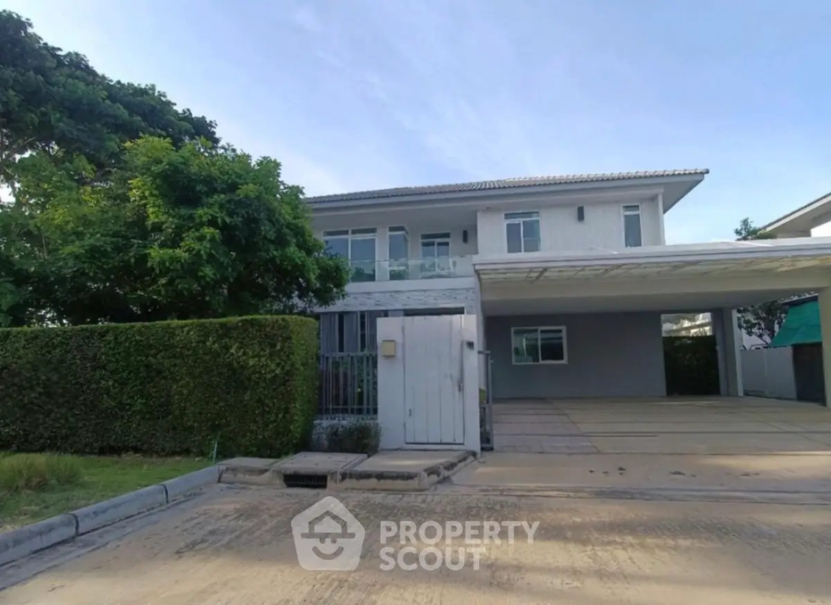 Screenshot 2568-11-07 at 22.17.33.jpg