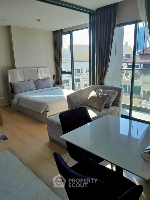 image_rental-30684712