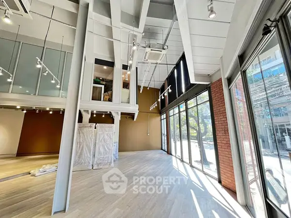 image_rental-29419198