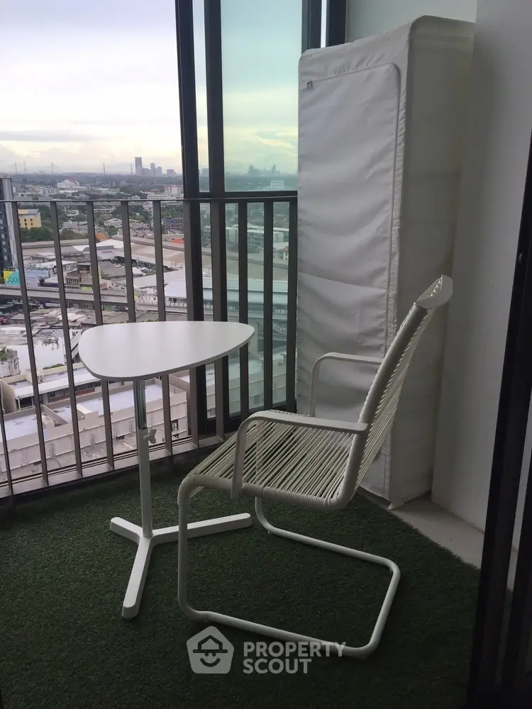  1 Bedroom Condo at Ideo Mix Sukhumvit 103-1