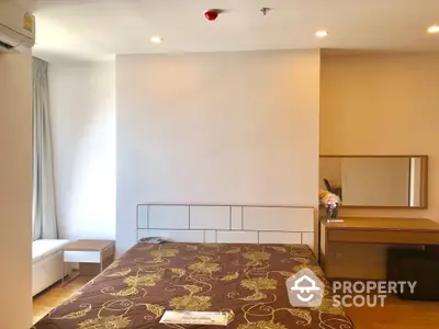  1 Bedroom Condo at Ideo Q Chidlom Phetchaburi-2