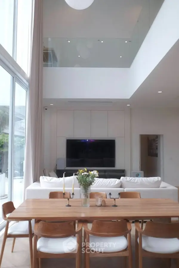 image_rental-27286653