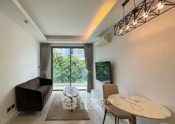 48b27f09348284f25ca666530871846d.jpg