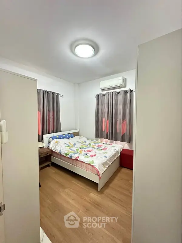 image_rental-27751270