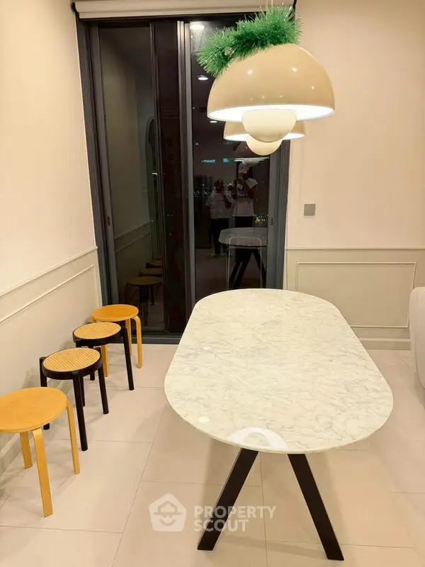 image_rental-29240145