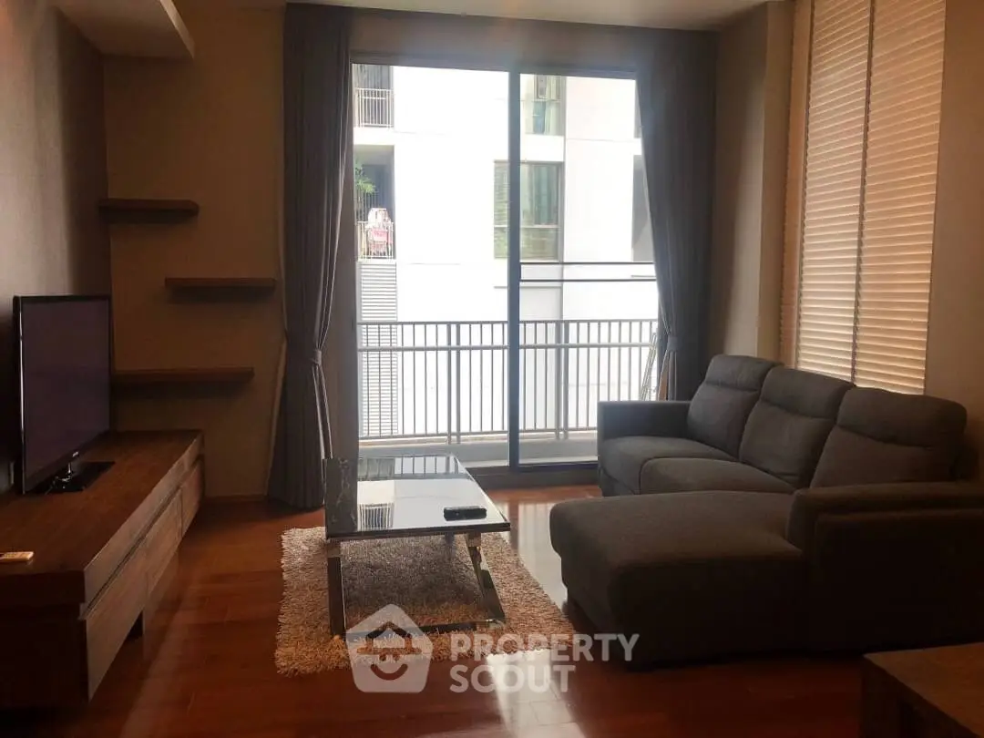 2 Bedrooms Condo at Quattro By Sansiri-1