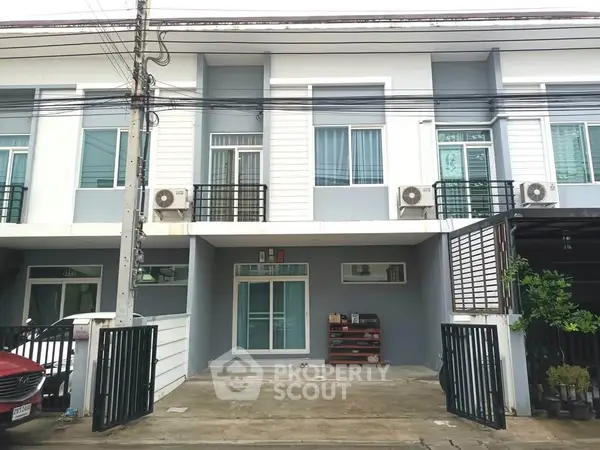 image_rental-26488059