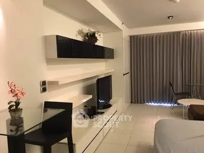  1 Bedroom Condo at Supalai River Place Charoen Nakorn-4