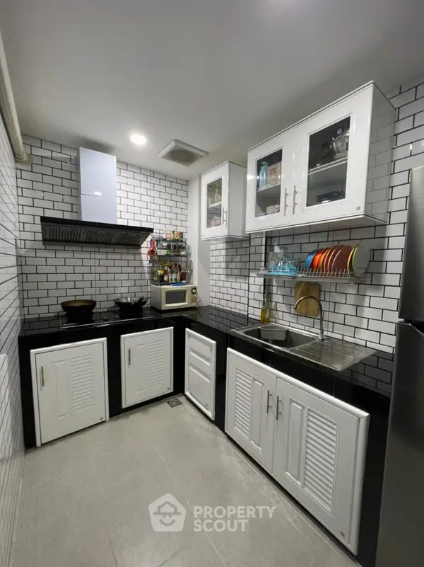 image_rental-6551548