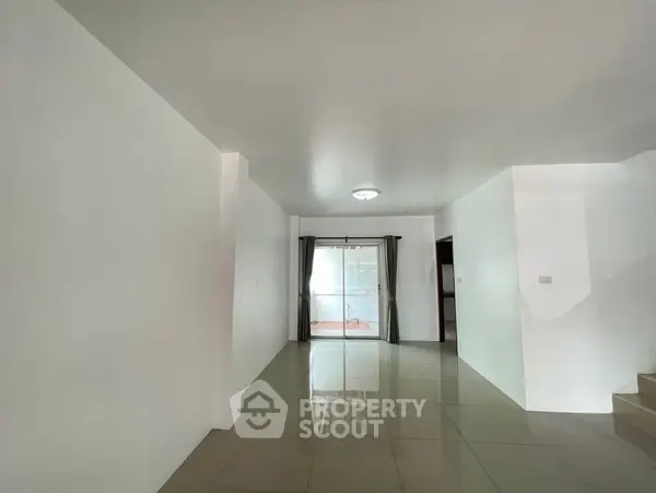 image_rental-30262933