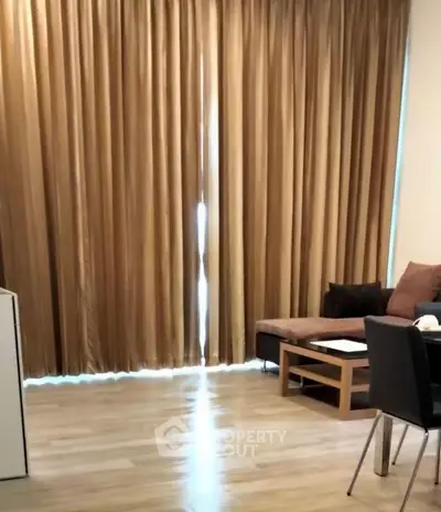 image_rental-29828768