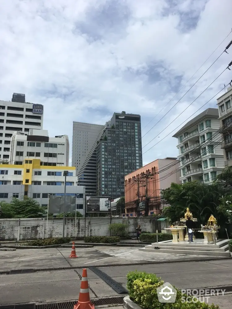  1 Bedroom Condo at Noble Revo Silom-2