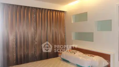  1 Bedroom Condo at Lumpini Place Ratchayothin-2