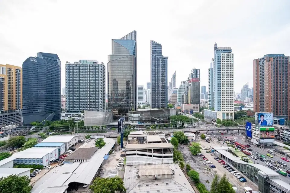 Stunning cityscape view of modern skyscrapers and urban landscape, showcasing prime real estate opportunities.