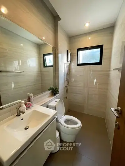 image_rental-28557993