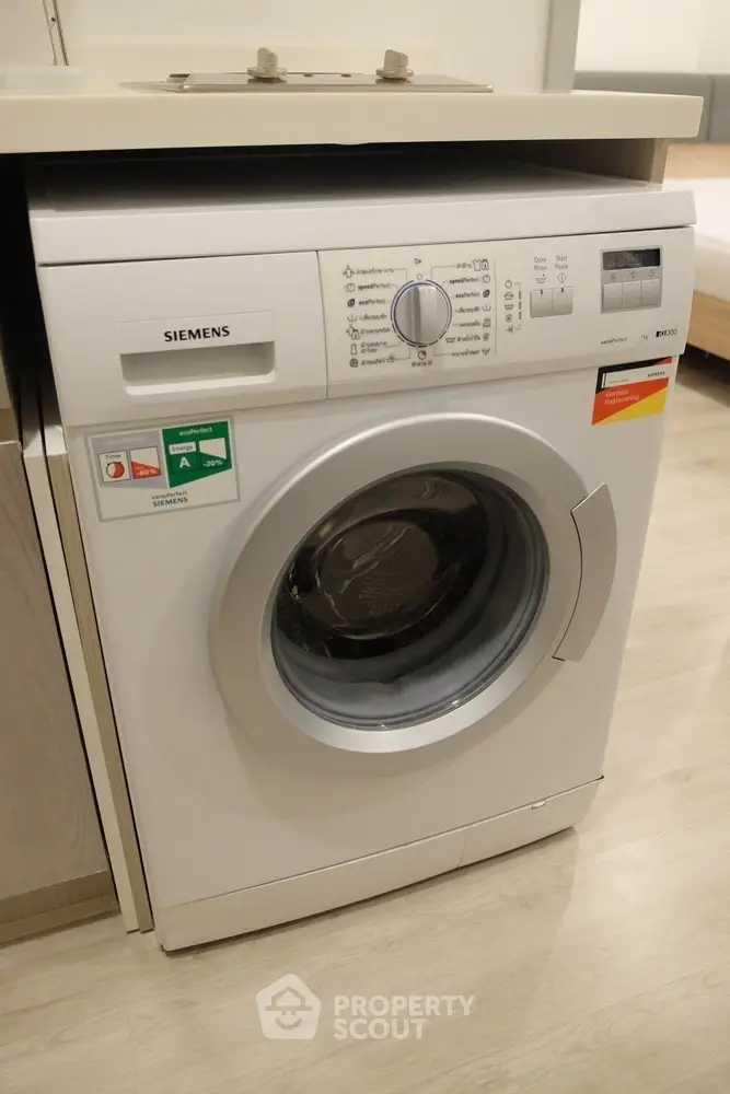  1 Bedroom Condo at Ideo Mobi Charan Interchange-1