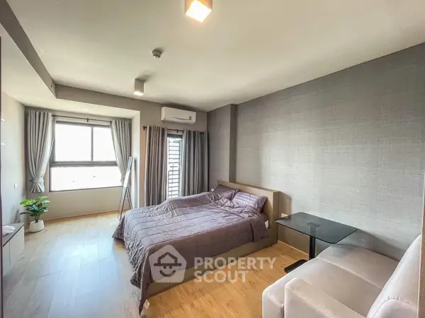 image_rental-13001937