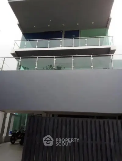 image_rental-28251102