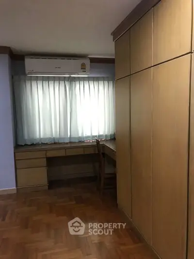  1 Bedroom Condo -3