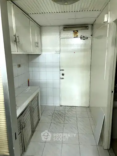 Fully Furnished 2 Bedrooms Condo at Executive Residence 2 Pratumnak-6