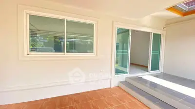 image_rental-31612705