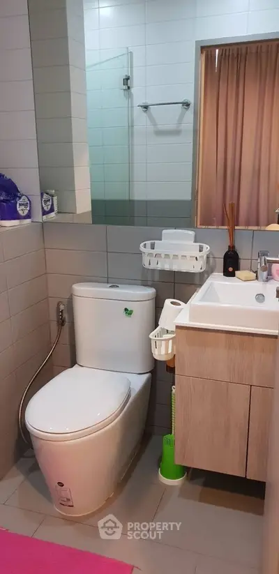  2 Bedrooms Condo at Ideo Mobi Sukhumvit-5