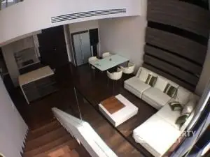  3 Bedrooms Condo at Ivy Ampio Rachada Rama 9-1