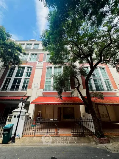 image_rental-30317563