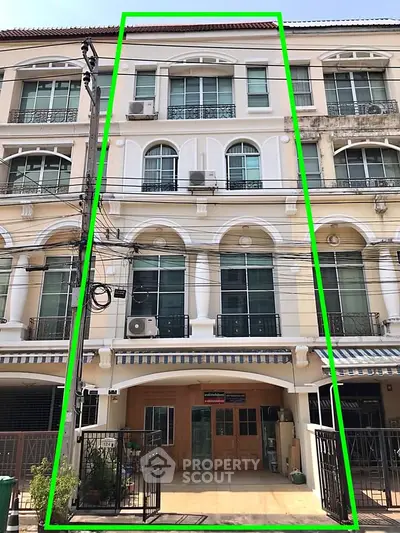 image_rental-29103864