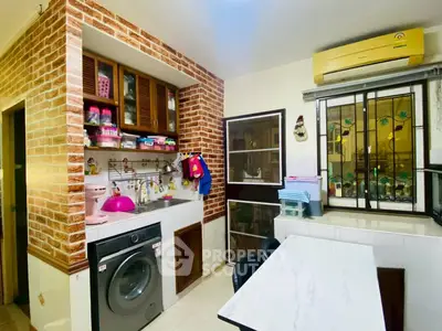 d2fd709ffdd0d2cd62b7f6556d3b1ad3-Photoroom.png