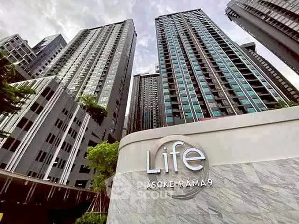 image_rental-30341896