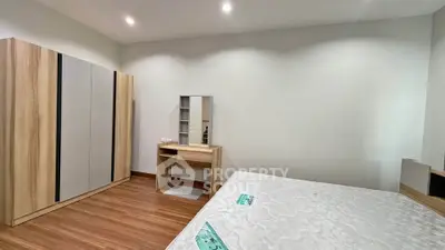 image_rental-30920498