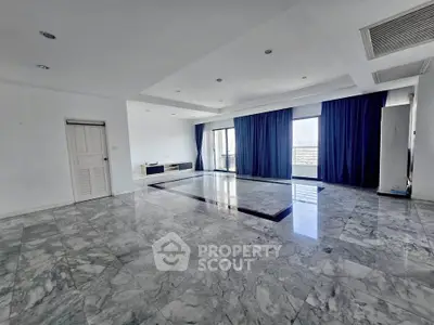 image_rental-31387258